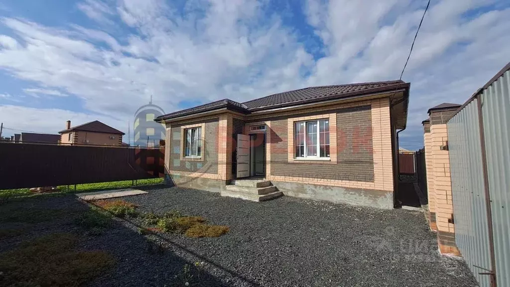 Дом в Ростовская область, Батайск Белорусская ул. (87 м) - Фото 1