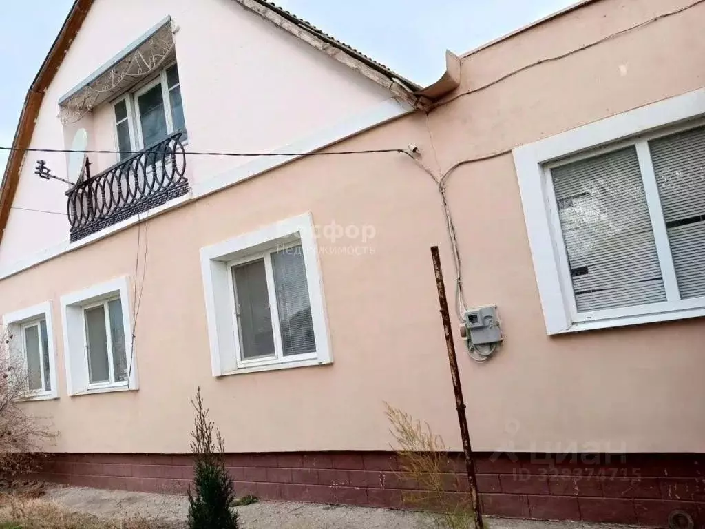 Дом в Крым, Кировское пгт ул. Султана Амет-Хана (122 м) - Фото 1