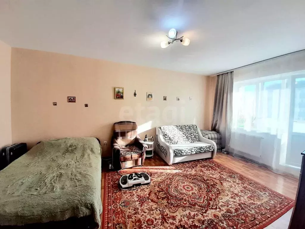 1-к кв. Ленинградская область, Кириши Восточная ул., 18 (44.9 м) - Фото 1