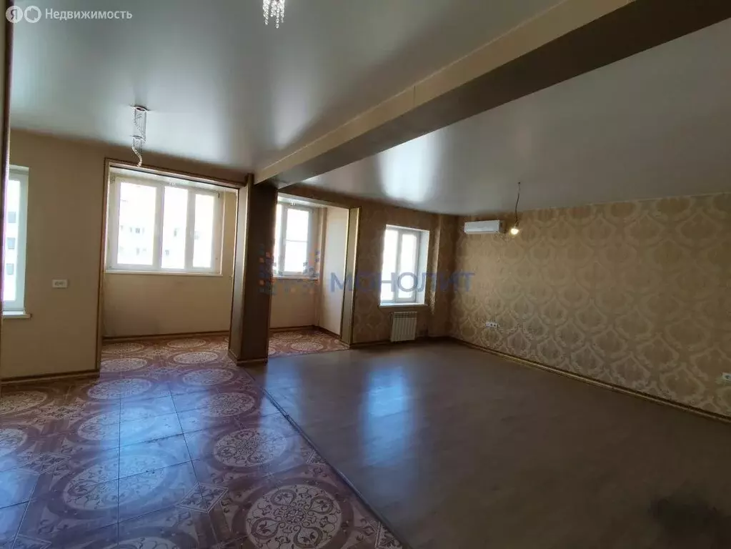 2-комнатная квартира: Нижний Новгород, Деловая улица, 24к2 (72 м) - Фото 0