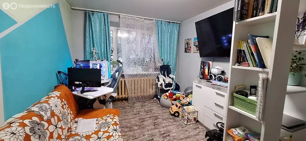 3-комнатная квартира: Екатеринбург, Шефская улица, 31 (49.9 м) - Фото 2