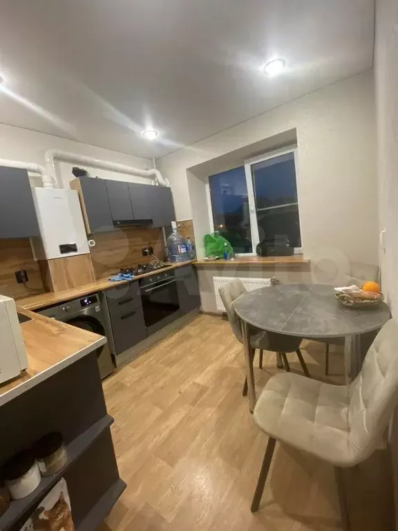 2-к. квартира, 42 м, 3/3 эт. - Фото 0