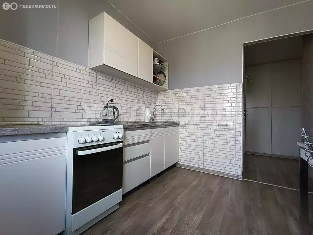 2-комнатная квартира: Кемерово, Московский проспект, 41 (51.3 м) - Фото 1