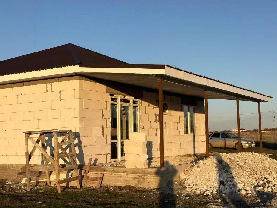 Дом в Крым, Симферопольский район, с. Трудовое ул. Ниет, 3 (130 м) - Фото 2