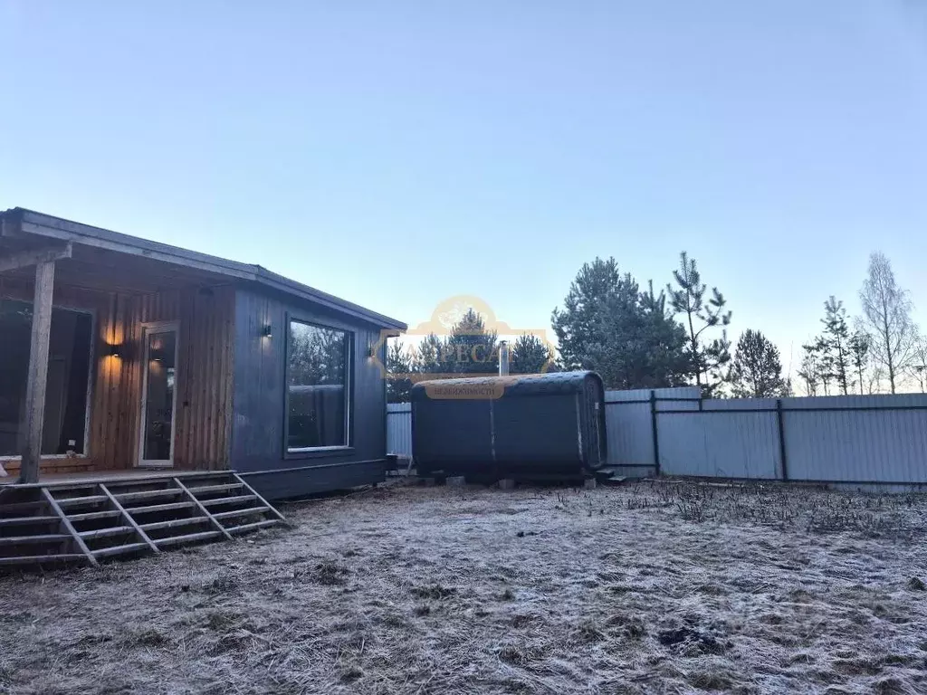 Дом в Ленинградская область, Лужский район, Володарское с/пос, Врево ... - Фото 2