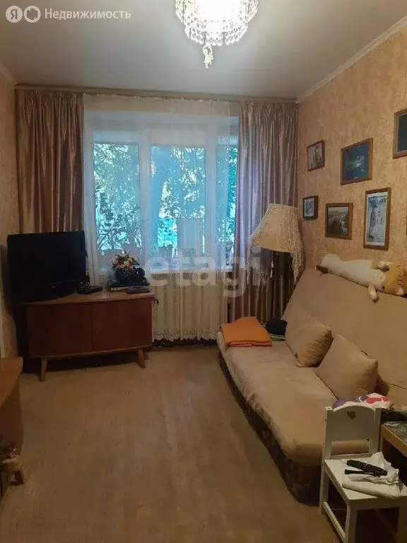 3-комнатная квартира: Калуга, улица Кирова, 57В (42.5 м) - Фото 0