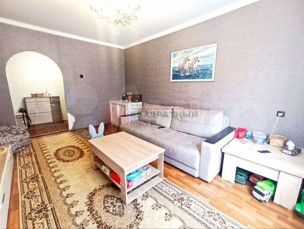 3-к. квартира, 63,1 м, 1/9 эт. - Фото 1