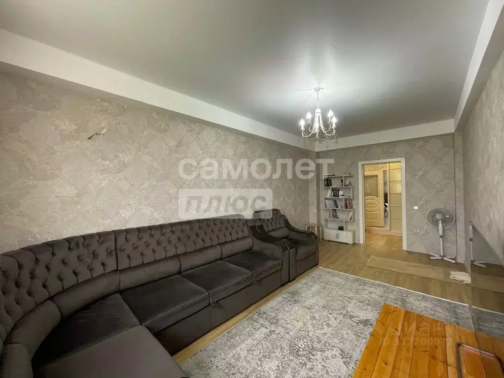 2-к кв. Дагестан, Махачкала ул. Хаджи Булача, 14Б (80.0 м) - Фото 0