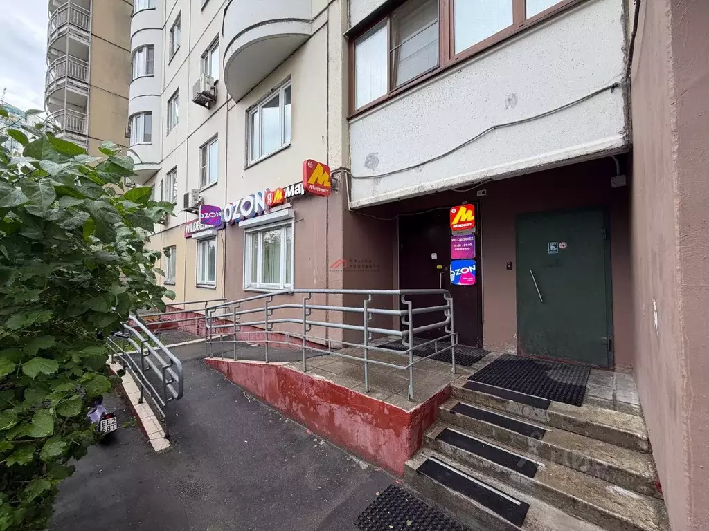 Торговая площадь в Москва ул. Коштоянца, 47к1 (134 м) - Фото 1