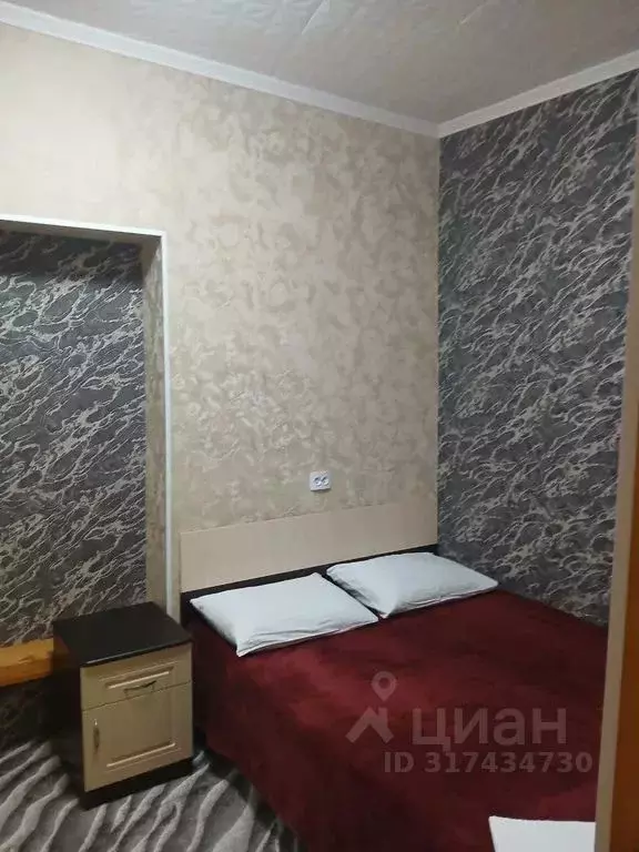 Комната Краснодарский край, Ейск ул. Сазонова, 10 - Фото 1