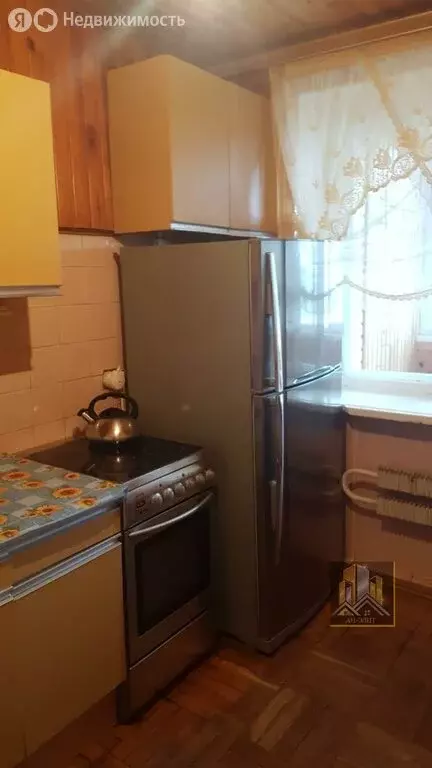 3-комнатная квартира: Казань, улица Рихарда Зорге, 75 (70 м) - Фото 0
