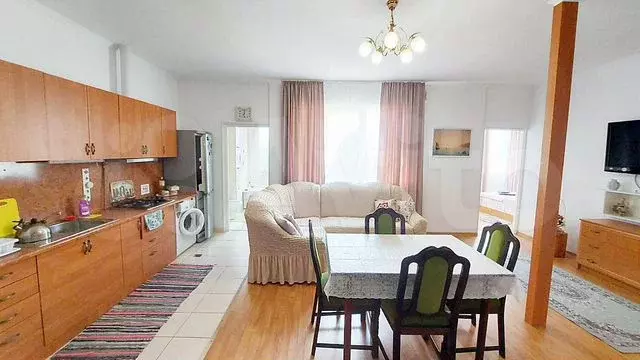 4-к. квартира, 180 м, 2/3 эт. - Фото 0