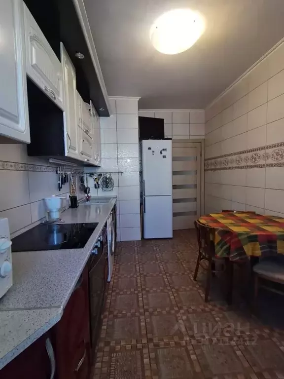 2-к кв. Омская область, Омск ул. Дианова, 9к1 (52.3 м) - Фото 1