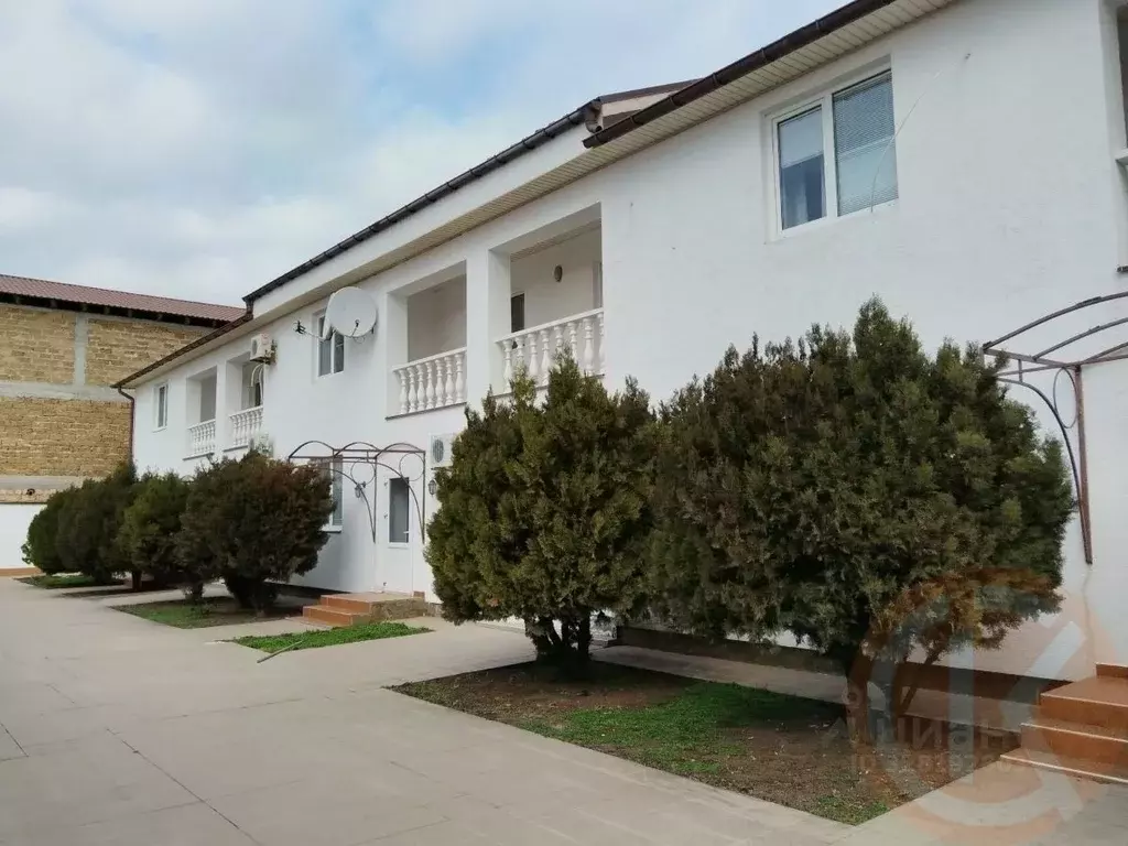 Коттедж в Крым, Евпатория городской округ, Заозерное пгт ул. ... - Фото 1