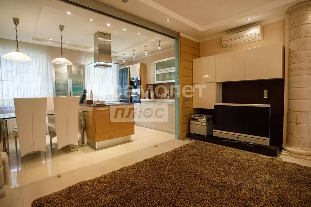3-к кв. Коми, Сыктывкар ул. Бабушкина, 31 (114.1 м) - Фото 1