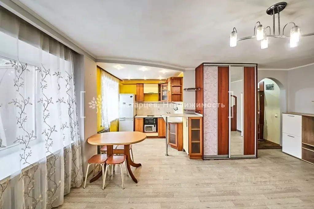Студия Томская область, Томск ул. Елизаровых, 45 (31.4 м) - Фото 1