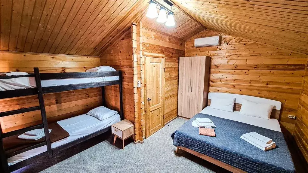 Дом в Краснодарский край, Сириус пгт ул. Общинная, 46 (25 м) - Фото 0