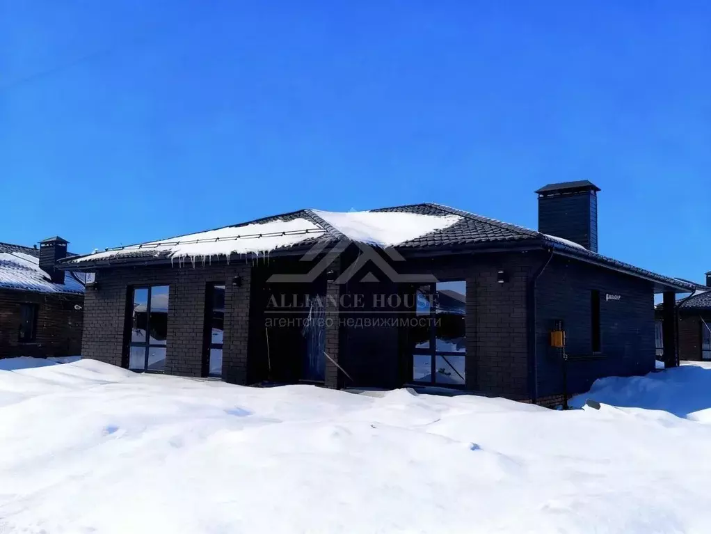 Дом в Татарстан, Лаишевский район, Егорьевское с/пос, д. Кзыл-Иль ул. ... - Фото 2