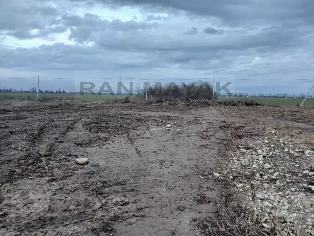 Участок в Адыгея, Майкоп городской округ, Гавердовский хут. ул. ... - Фото 0