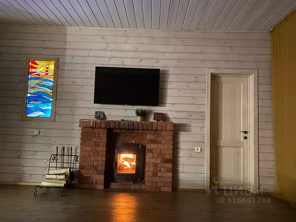 Дом в Ленинградская область, Приозерский район, Ларионовское с/пос, ... - Фото 1