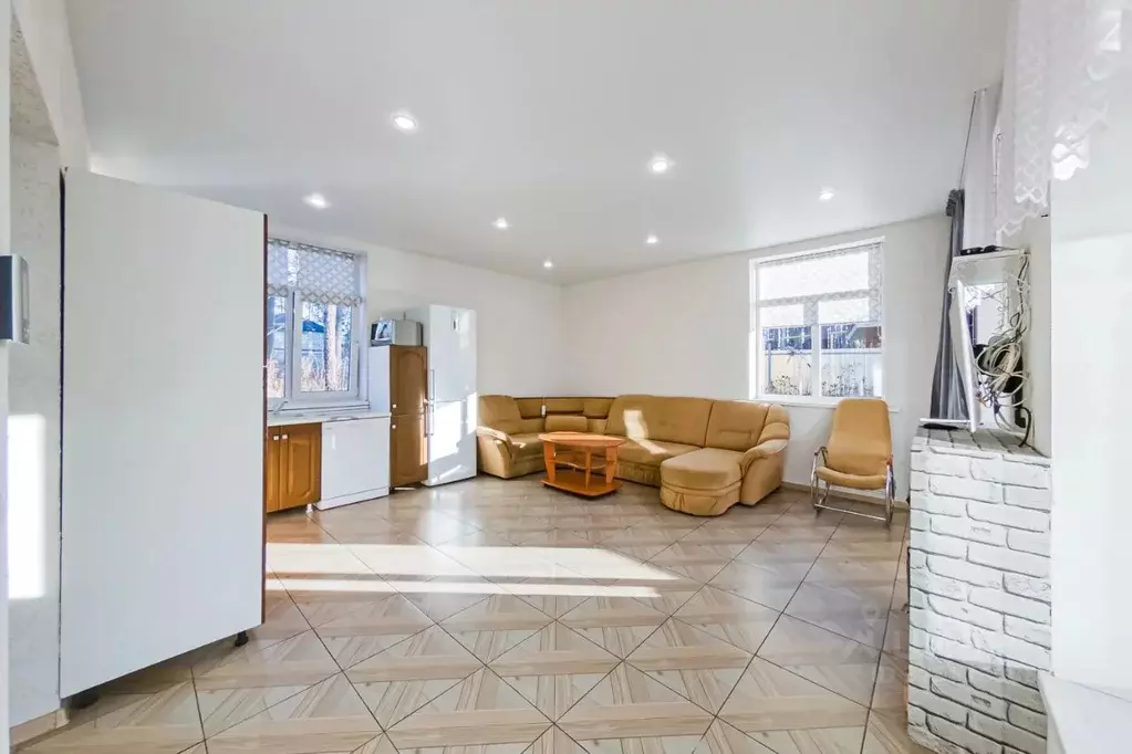 Дом в Свердловская область, Верхняя Пышма городской округ, пос. ... - Фото 2