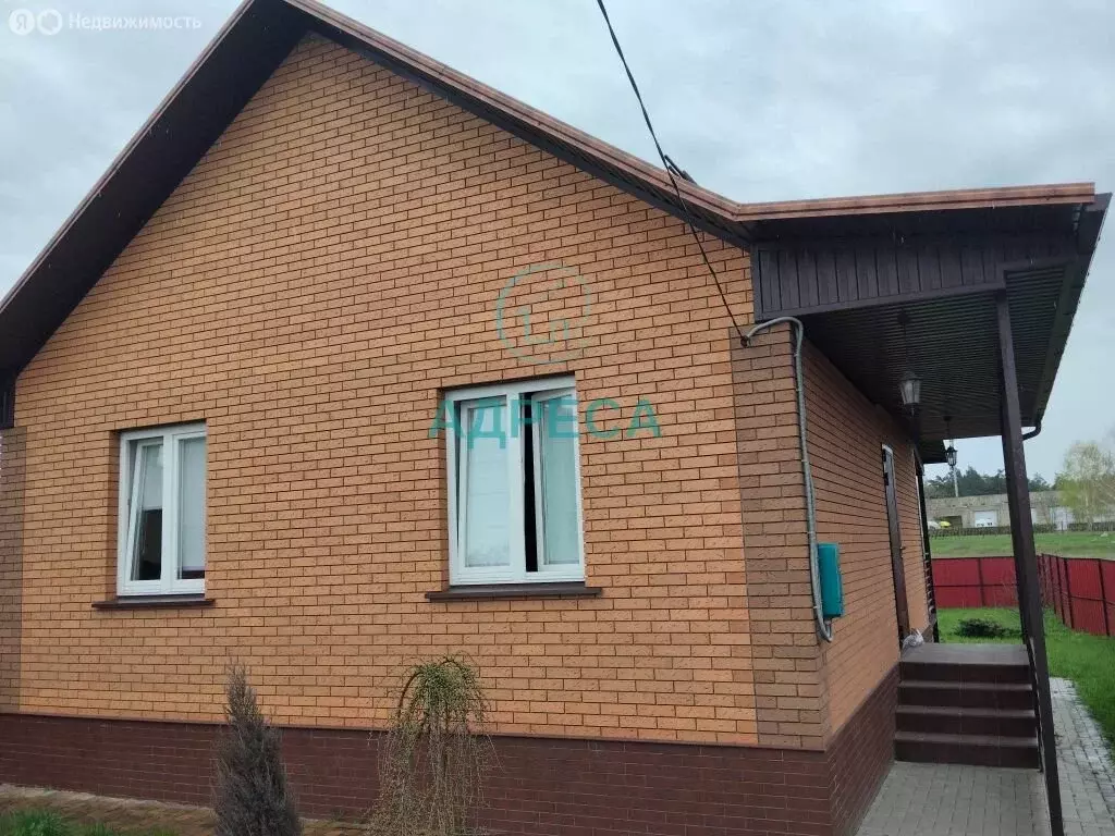 Дом в Белгородская область, городское поселение посёлок Чернянка, ... - Фото 1