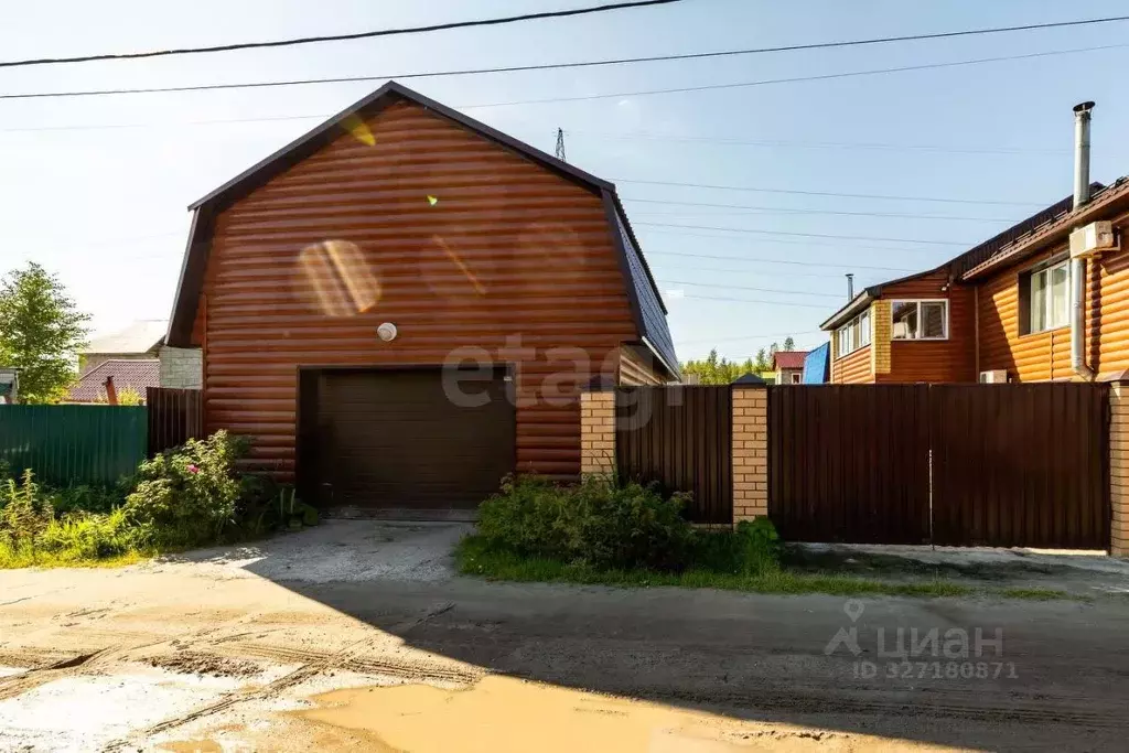 Дом в Ханты-Мансийский АО, Сургут Хвойный СТ, ул. Сосновая (203 м) - Фото 1