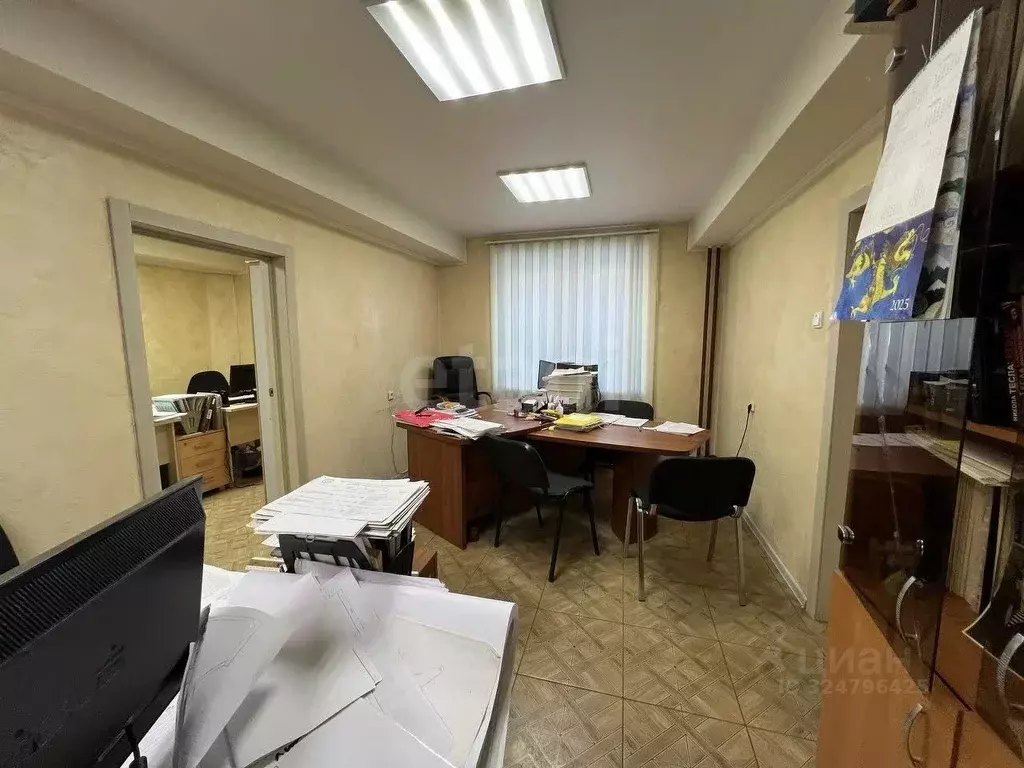 Помещение свободного назначения в Тюменская область, Тюмень ул. ... - Фото 1