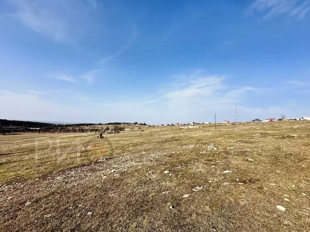 Участок в Севастополь ул. 3-я Комендорская (9.0 сот.) - Фото 0