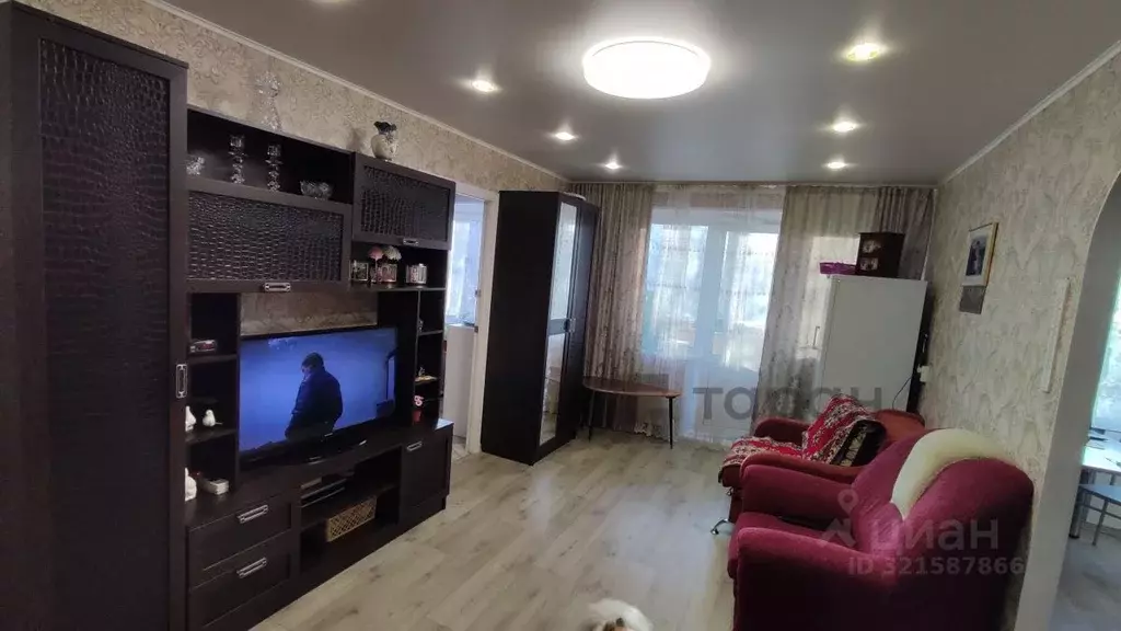 2-к кв. Челябинская область, Челябинск ул. Кирова, 9к2 (44.4 м) - Фото 1