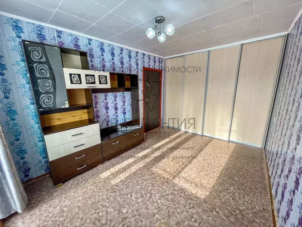 3-к кв. Хабаровский край, Амурский район, Эльбан рп ул. Гагарина, 11 ... - Фото 1