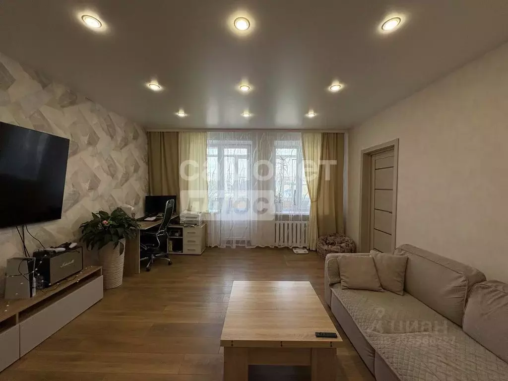 2-к кв. Курская область, Курск ул. Радищева, 52 (67.3 м) - Фото 1