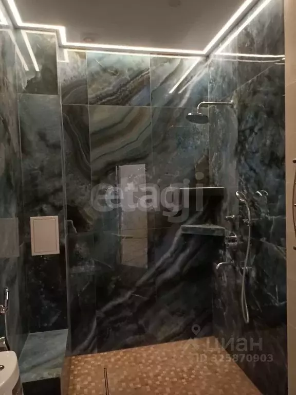 1-к кв. Татарстан, Набережные Челны ул. Жданова, 56/2 (53.0 м) - Фото 2