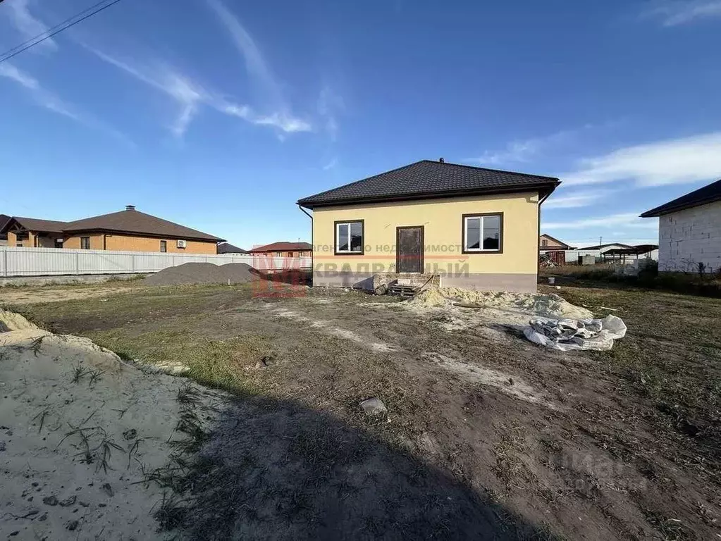 Дом в Белгородская область, Старый Оскол ул. Жасминовая (95 м) - Фото 1