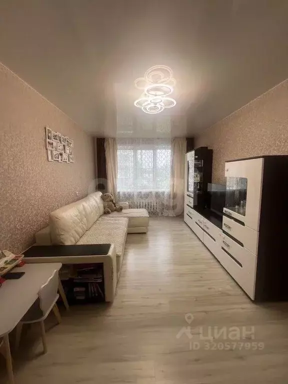 3-к кв. Ярославская область, Рыбинск Полиграфская ул., 11 (63.0 м) - Фото 1