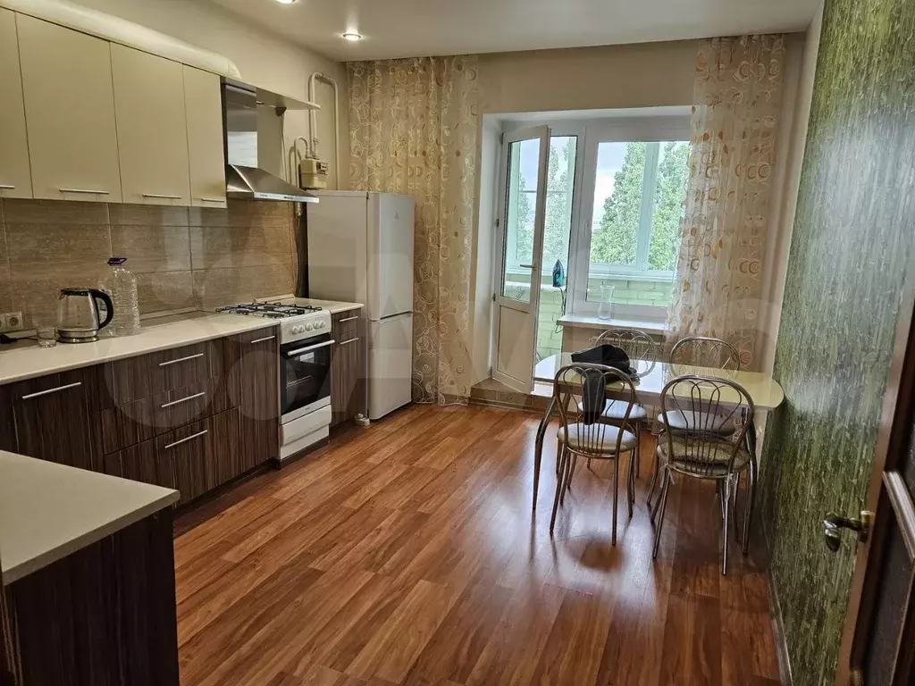 1-к. квартира, 48 м, 9/9 эт. - Фото 0