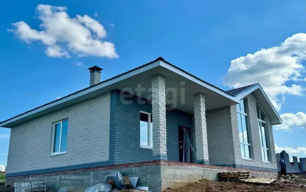 Дом в Татарстан, Пестречинский район, Богородское с/пос, д. Куюки  ... - Фото 0