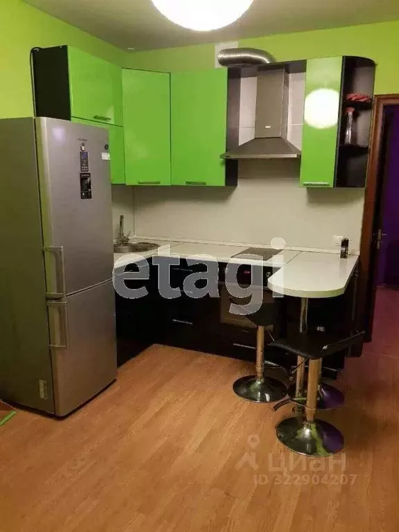 1-к кв. Тюменская область, Тюмень Заречный проезд, 43 (47.0 м) - Фото 1