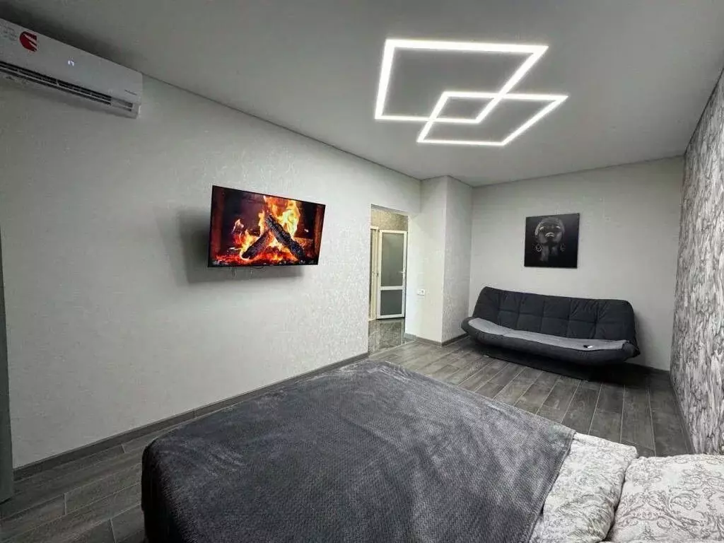 1-к кв. Крым, Симферопольский район, с. Мирное 1 (38.0 м) - Фото 1