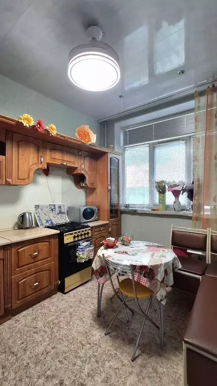 2-к. квартира, 56,1 м, 2/5 эт. - Фото 0