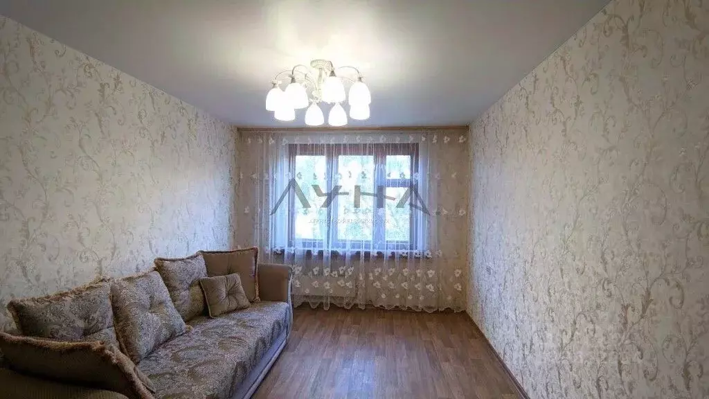 3-к кв. Татарстан, Набережные Челны 29-й комплекс, 12 (58.2 м) - Фото 1