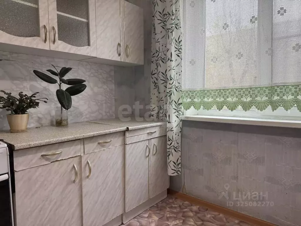 2-к кв. Челябинская область, Миасс Донская ул., 13 (52.0 м) - Фото 1