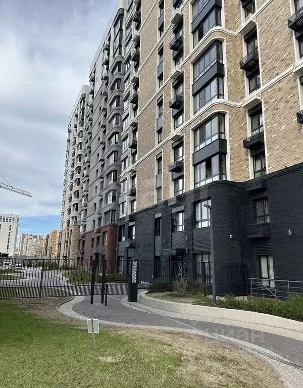 3-к кв. Алтайский край, Барнаул ул. 280-летия Барнаула, 26 (89.0 м) - Фото 1