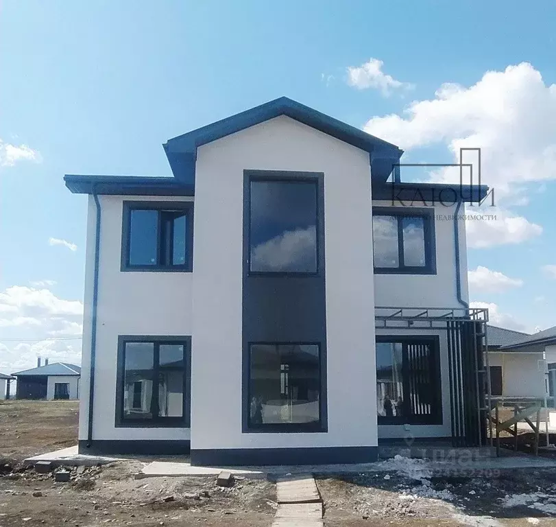 Дом в Челябинская область, Магнитогорск ул. Молочная (155 м) - Фото 1