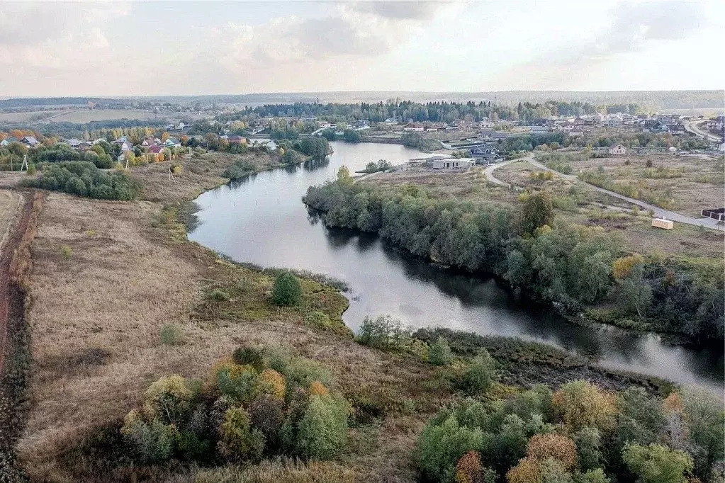 Участок в Московская область, Истра муниципальный округ, д. Малое ... - Фото 1