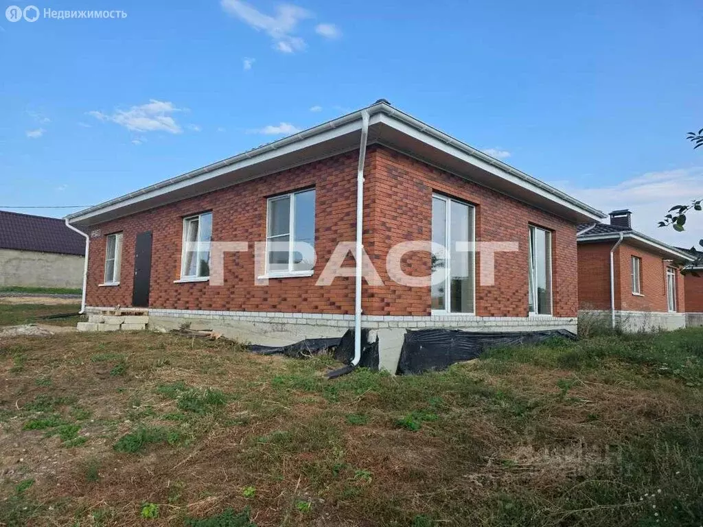 Дом в Семилукский район, село Губарёво (98 м) - Фото 2