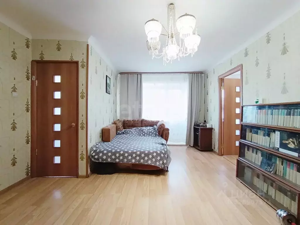 2-к кв. Смоленская область, Вязьма ул. 25 Октября, 24 (44.1 м) - Фото 1