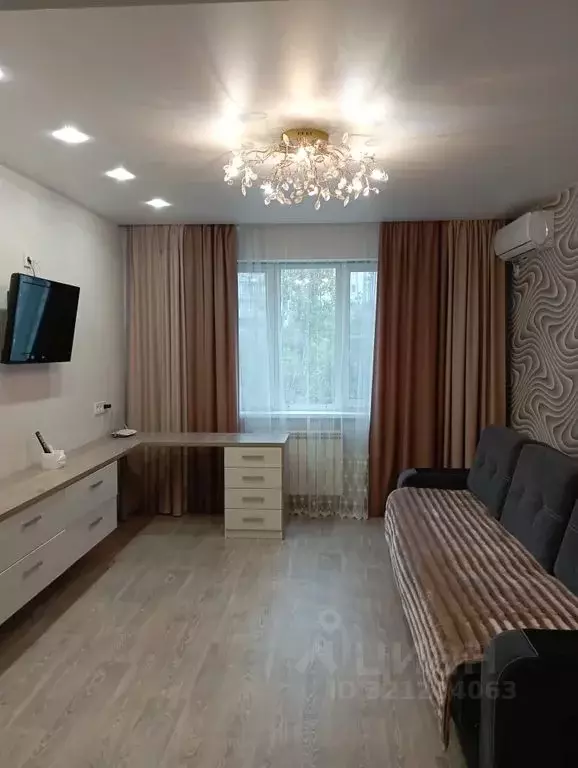 3-к кв. Волгоградская область, Волгоград ул. Репина, 23 (60.0 м) - Фото 0