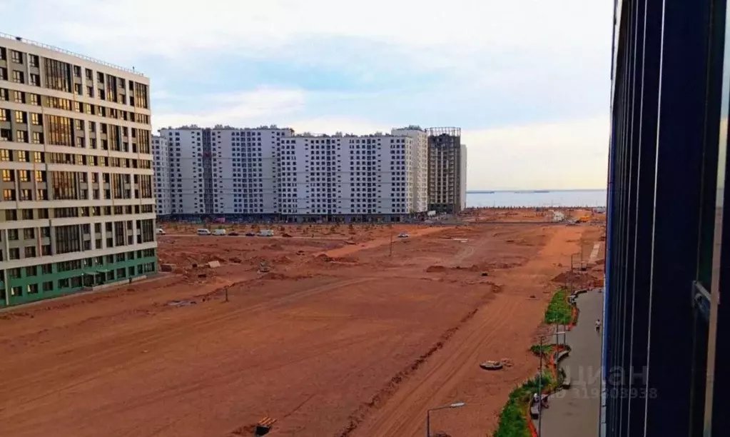 Студия Санкт-Петербург бул. Александра Грина, 3 (26.0 м) - Фото 1
