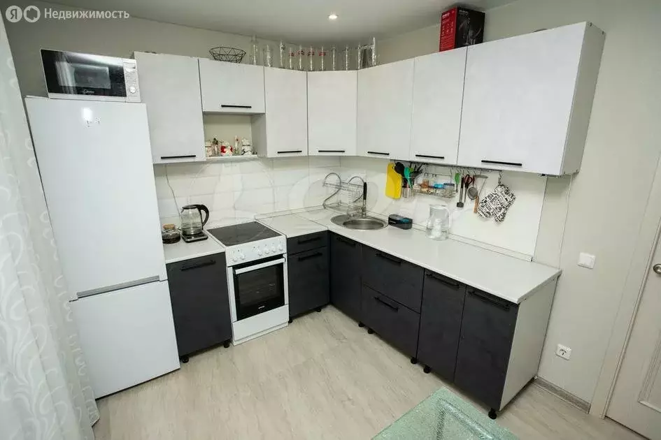 1-комнатная квартира: Тюмень, Кремлёвская улица, 87 (45 м) - Фото 1